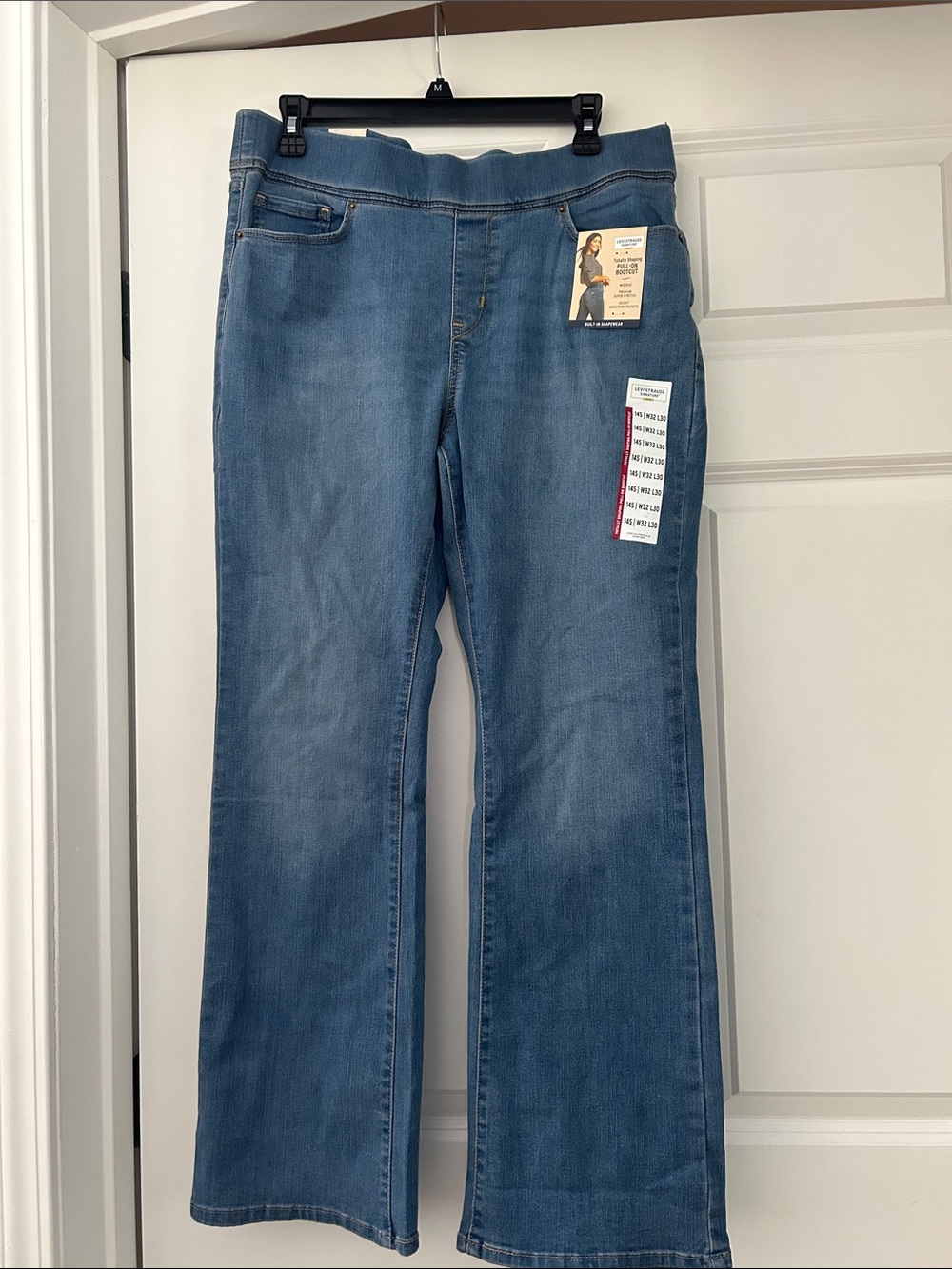 Classic Mid Blue Wide Leg Jeans — Women's Stretch Flare